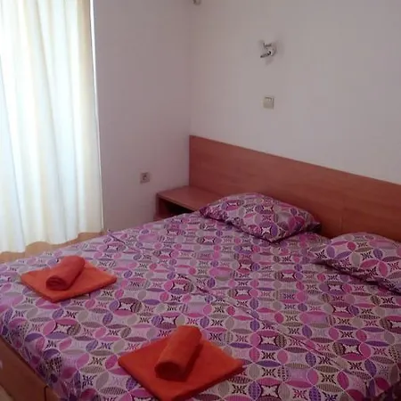 Diamond Szveti Vlasz